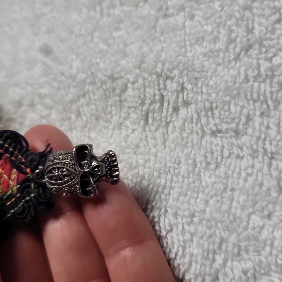 Sugar Skull wrist cuff - handmade - Picture 7 of 7